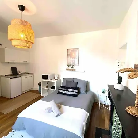 Apartment Au Calme Proche Centre *